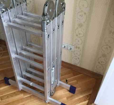 Складная алюминиевая лестница