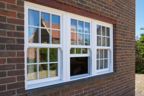 Раздвижные окна для дачи: практичность, комфорт и стиль