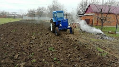Вспашка огорода трактором - секреты использования последних технологий и проверенные советы от профессионалов