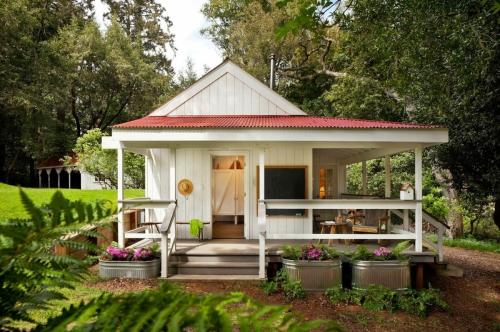 Дизайн садовых домов - советы и идеи для создания уютного и стильного пространства