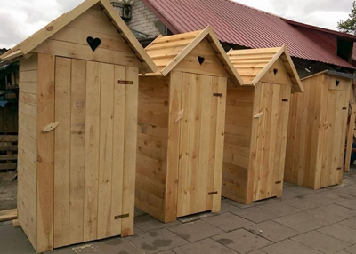 Дачный туалет «Теремок» - оригинальное и уютное решение для вашей дачи