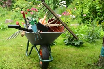 Выбираем идеальные садовые вилы для работы на даче - полезные советы и рекомендации