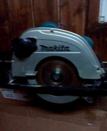 Циркулярка makita 5704R