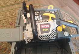 Бензопила Ryobi rcs3535c2