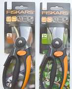 Секатор с петлей Fiskars P43 и P44