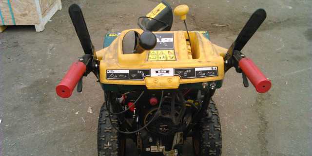 Снегоуборщик yard-MAN 7110DE