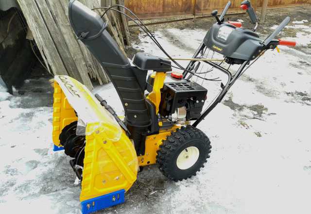 Продам снегоуборщик CUB cadet 524 SWE