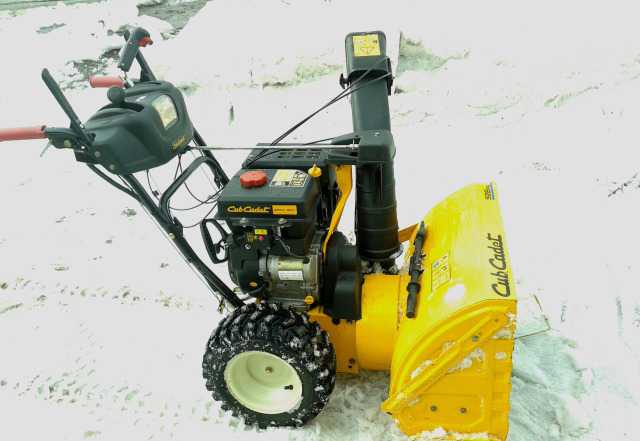 Продам снегоуборщик Cub Cadet SWE 528