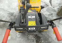 Продам снегоуборщик CUB cadet 524 SWE