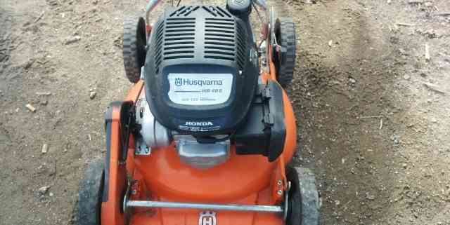 Газонокосилка Husgvarna WB 48S